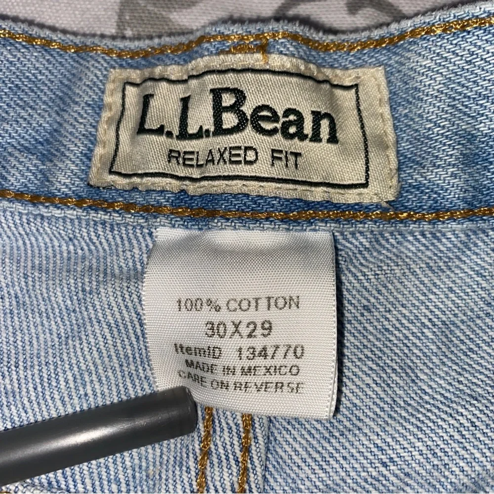 L.L. Bean Relaxed Fit Straight Jeans Men's Size 30x29 Blue‎ Stone Wash 5-Pocket